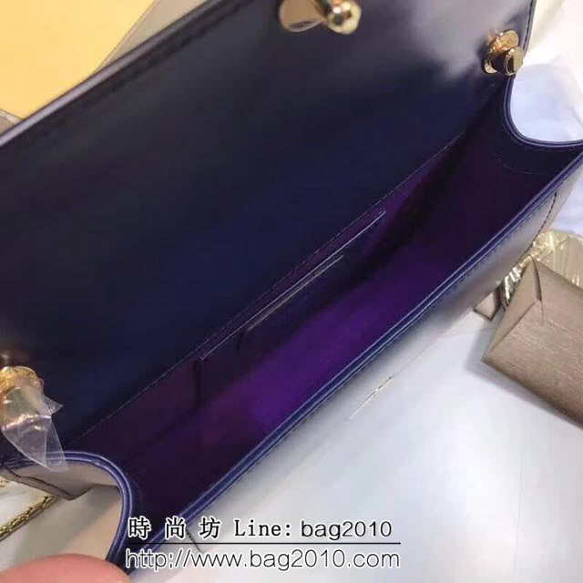 BVLGARI寶格麗 專櫃新款 蛇頭扣環 單層蛇頭包 鏈條單肩斜挎包 B39174 FYD1331